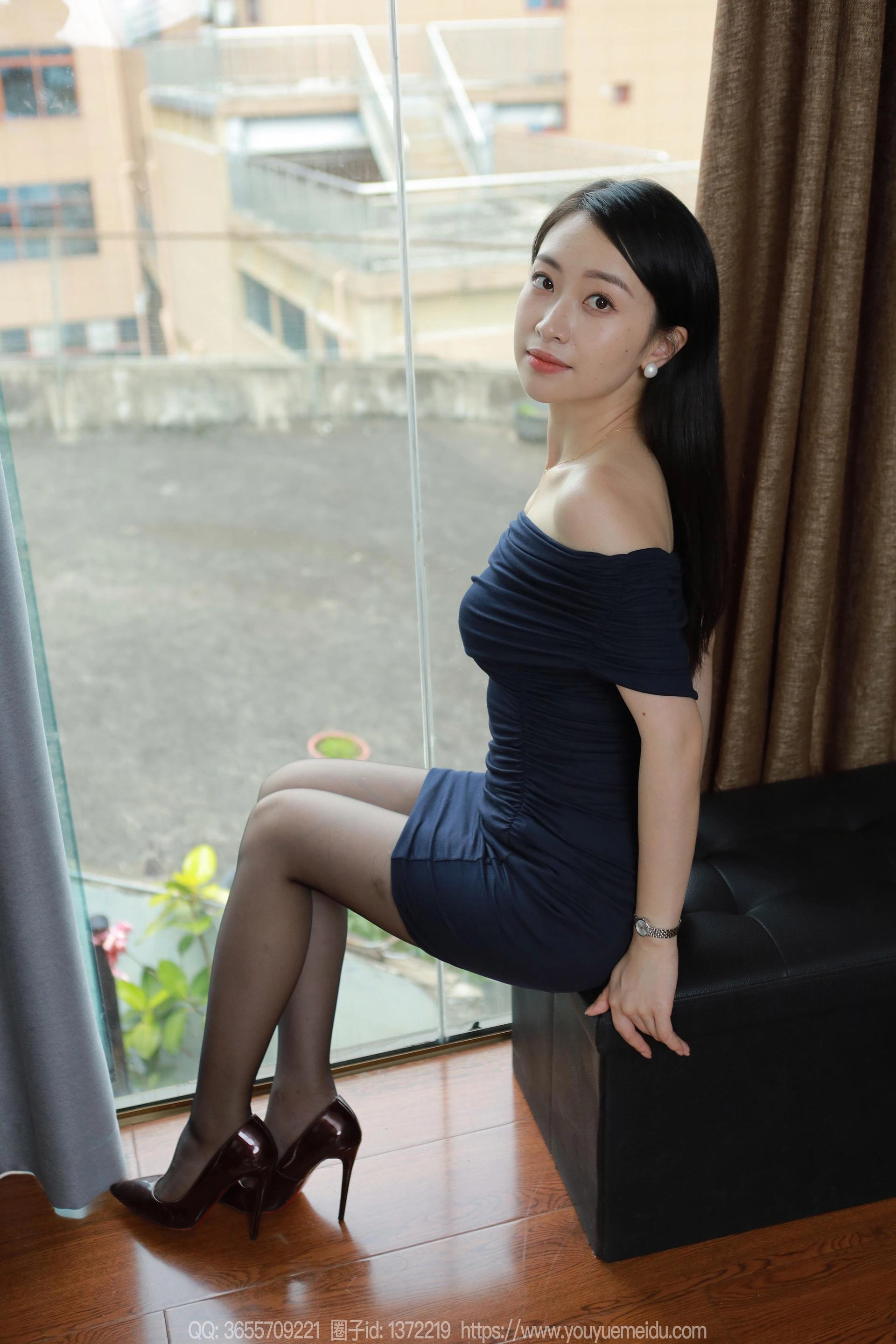 [IESS异思趣向] 2024.06.16 丝享家 1769 小婕《一字肩包臀裙》 2
